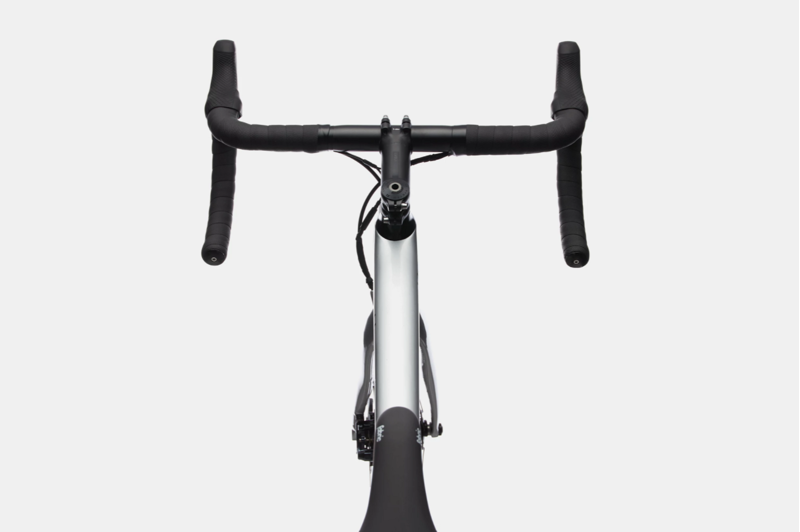 2021 Cannondale Synapse Carbon Ultegra Di2 Road Bike in Silver-5